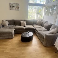 Sectional Couch 