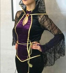 Sexy evil queen costume