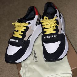 Burberry Low Top Sneaker 