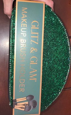 Glitz and glam emerald green sets