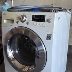 LG Washer/Dryer Combo
