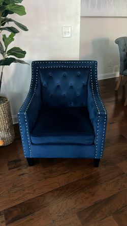 2 chairs