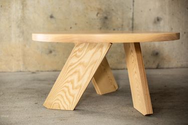 Modern round coffee table - live edge