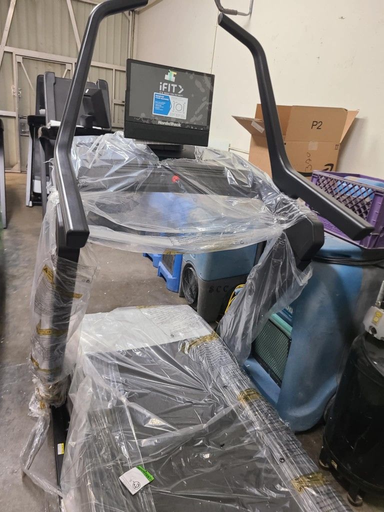 Nordictrack X16 Incline trainer treadmill - 40% incline 12mph max speed - 1999$