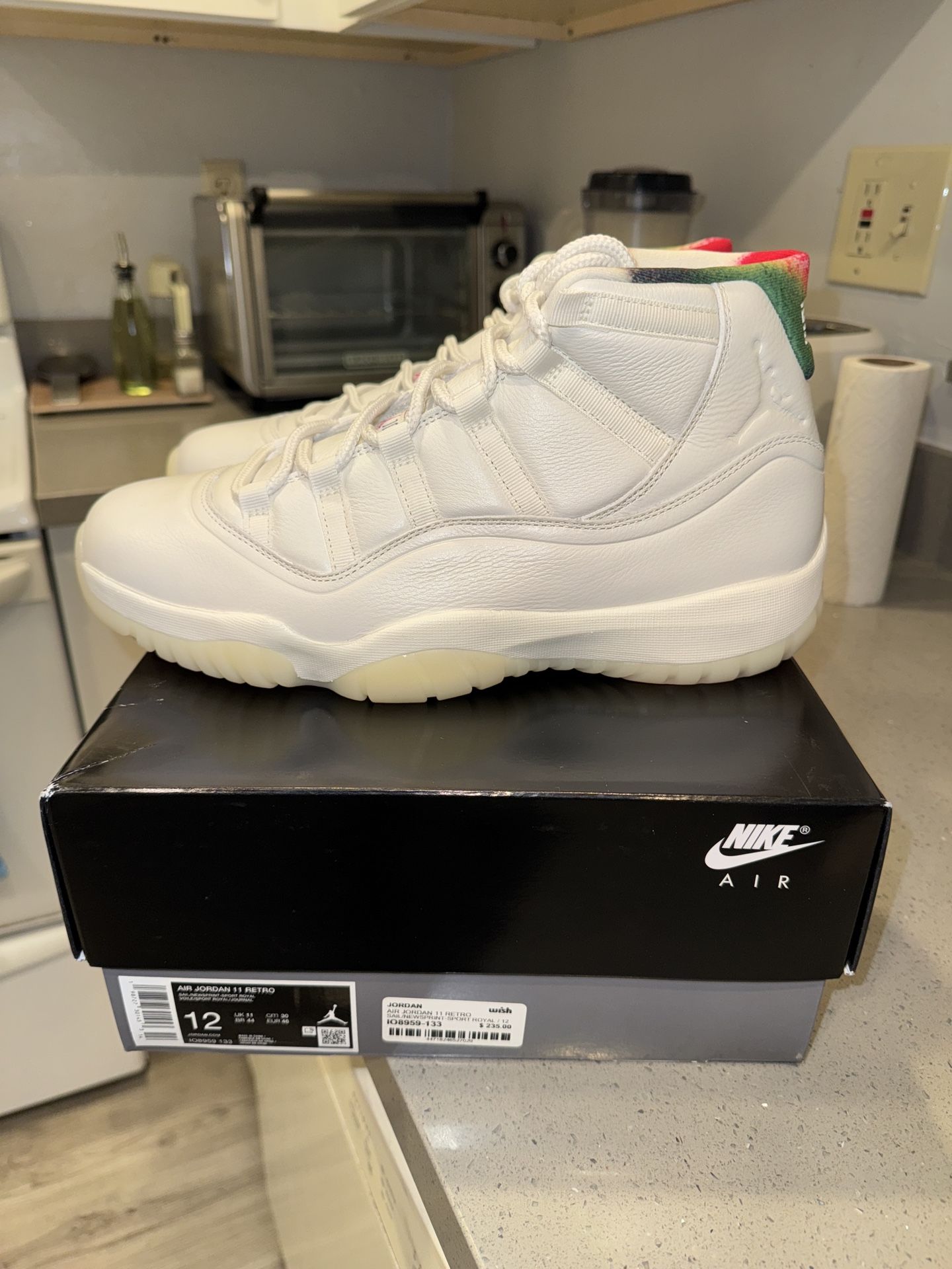 Jordan 11 285 ( Atl ) - Size 12