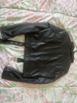 Cropped Leather Jacket