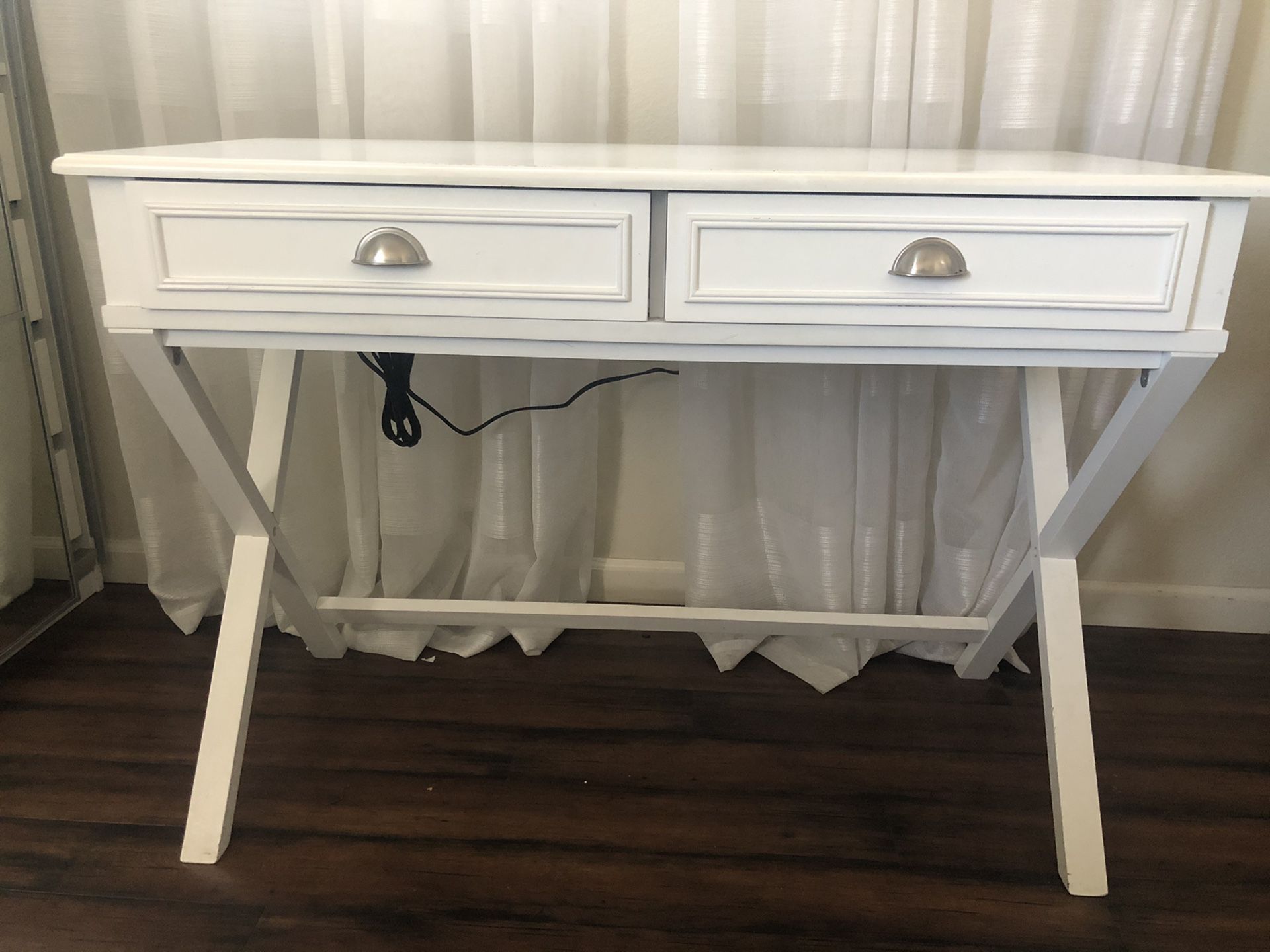 White Desk with 2 USB outlets