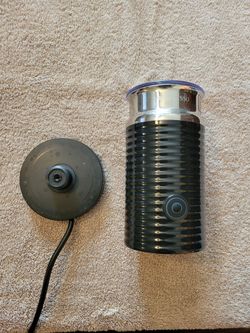 Nespresso Electric Milk Frother