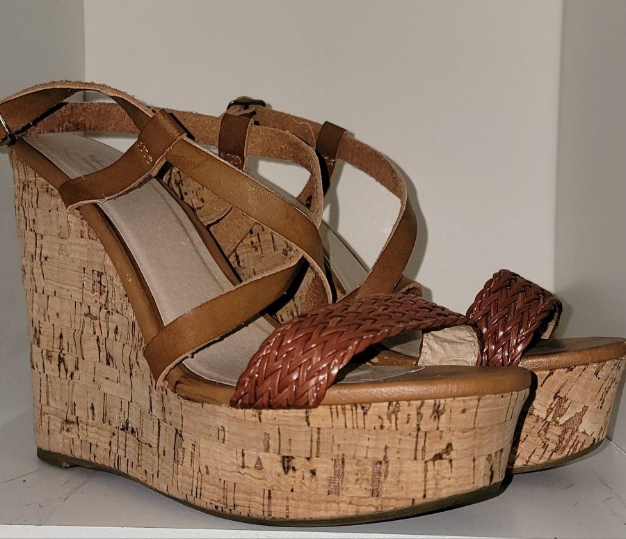 Wedge Natural Sandals With Woven Straps Size 8 $25