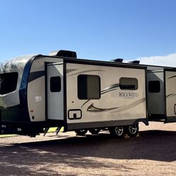 2020 Forest River Rockwood Ultra Lite 2608bs