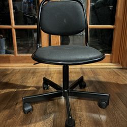 IKEA Swivel chair, black ( Children’s Size)