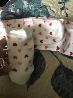 PERFECT FOR VALENTINE’S DAY!! multicolor heart stockings