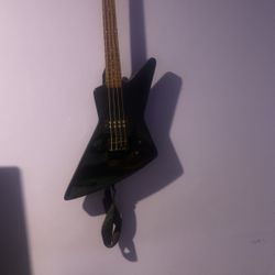 DEAN electric bass