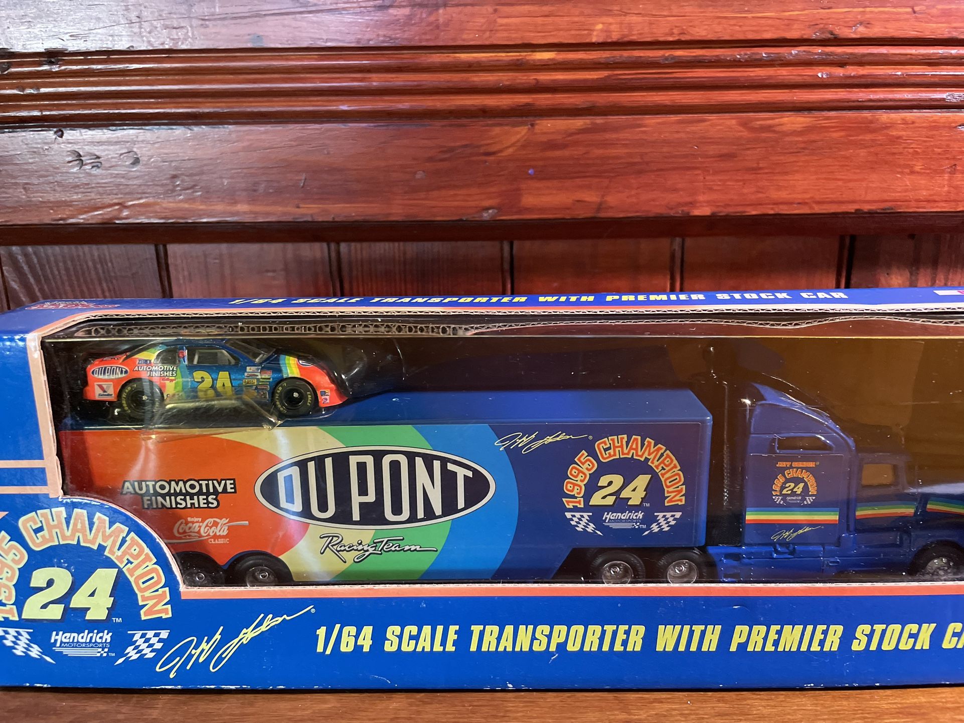 Jeff Gordon 1995 Champion #24 1/64 Scale Transport With Premier Stock Car