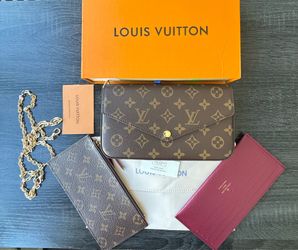 Louis Vuitton purse