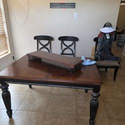 Solid Wood Kitchen Table And Chairs