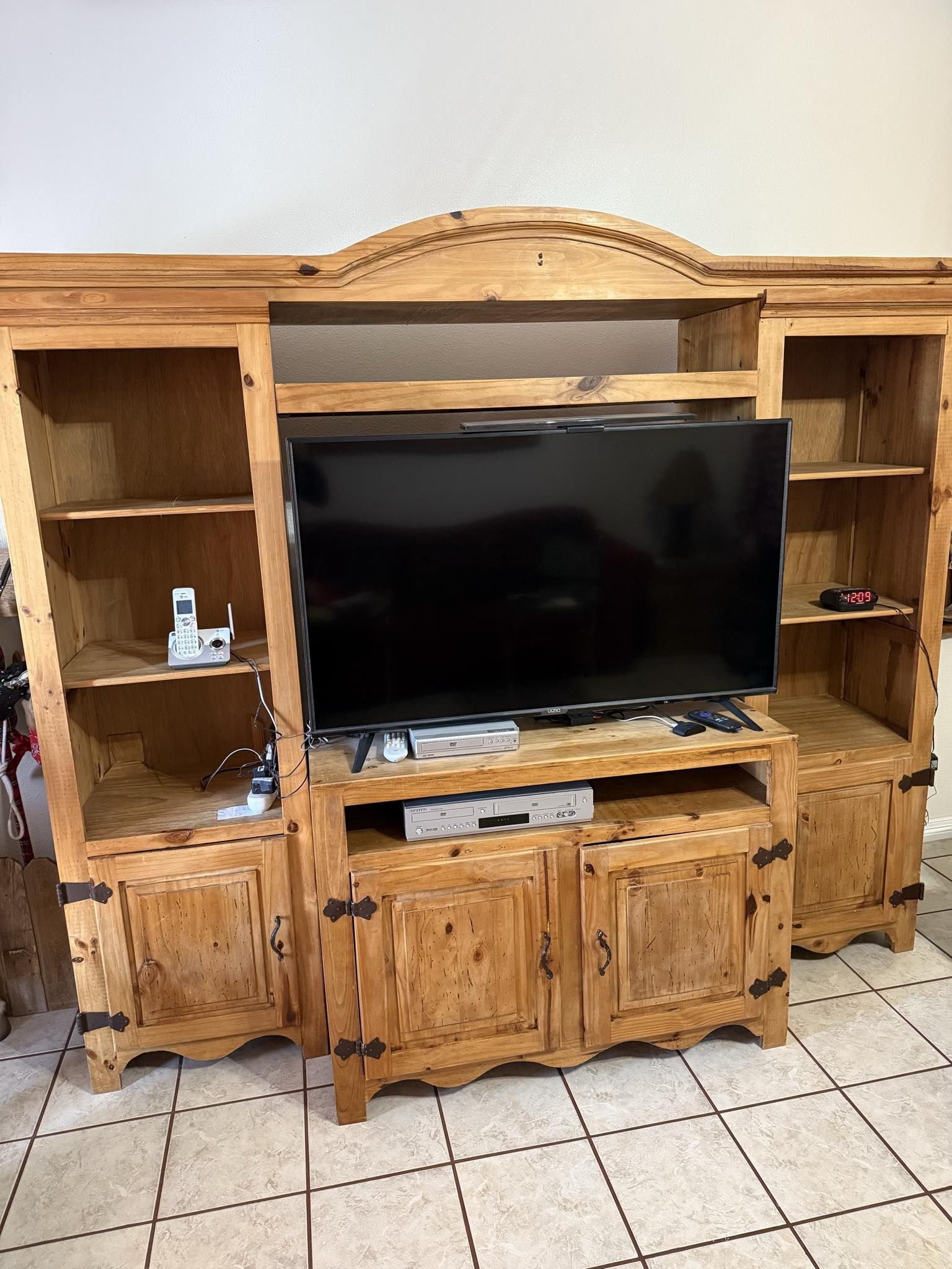 Wood Tv/entertainment Shelf (will Hold Up To 55in Tv)