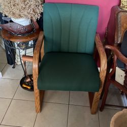Green Upholstered Chair Must Pick Up Today Or Tomorrow 