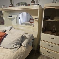 Queen Bedroom Set