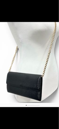 Louis Vuitton Black Epi Leather Sarah Wallet on Chain