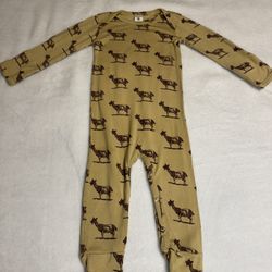 Kate Quinn Footie Stretch Sleep & Play Outfit/ Unisex. Sz 6-9 M Fun Goat Print!