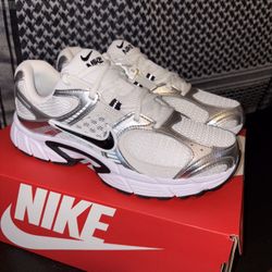 Nike v5 RnR