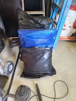 Solar  Cover For A Pool