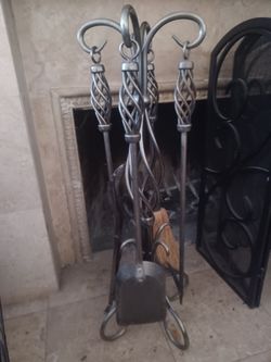 Stainless steel fire place tool set