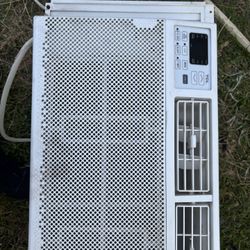 10,000 BTU Air Conditioner 