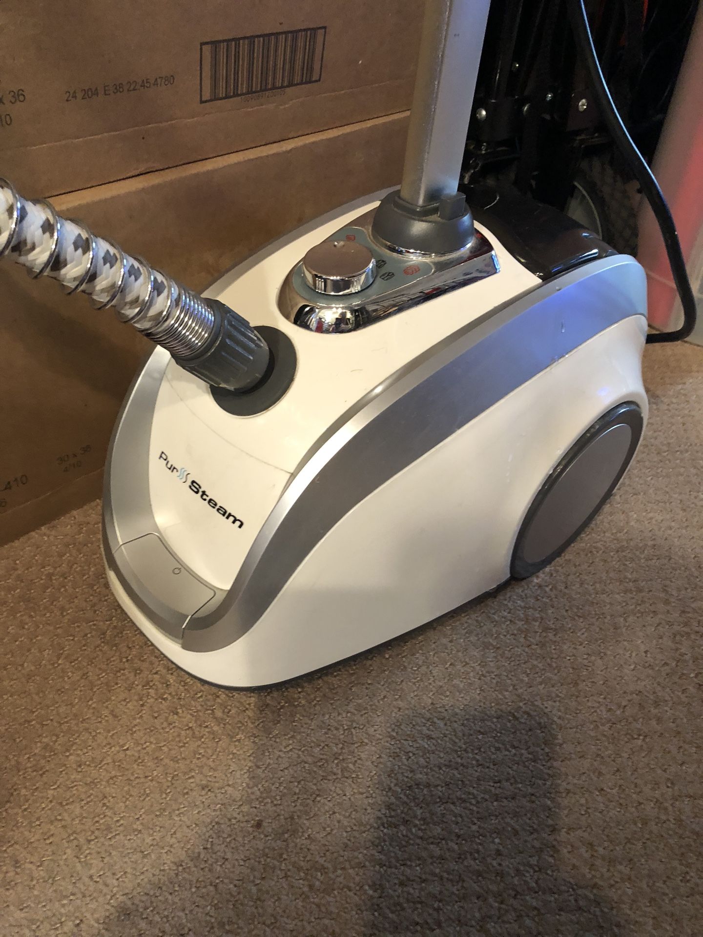 Pur Steam-Heavy Duty Fabric Garment Steamer-Upright-PS-937, Works Great!!