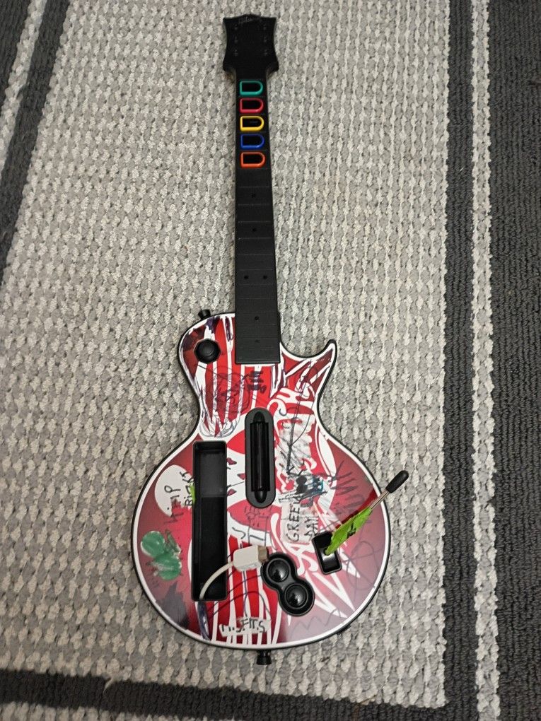 Nintendo Wii Aerosmith Wireless Guitar Hero 