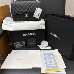 Chanel Caviar Double Flap Jumbo Size