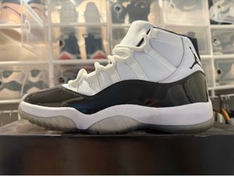 Air Jordan retro 11 Concord