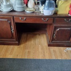 Large Desk