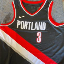 Mens New With Tags Nike Size XL Portland Trailblazers #3 McCOLUM Jersey 