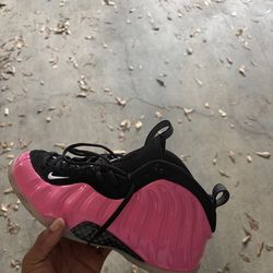 Pink foamposite one size 9.5