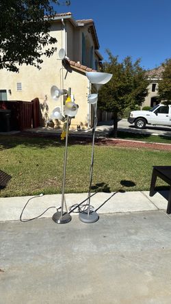 2 lamps