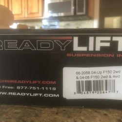 2.5” Leveling Kit for O4-14 Ford F-150  66-2058 Readylift 