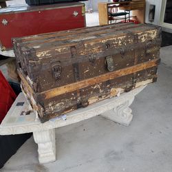Antique Steamer Trunk Chest Flat Top Storage Box Coffee Table Circa 1800’s