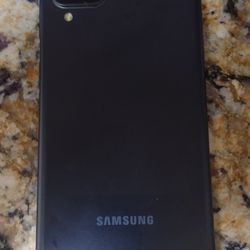 Samsung A12
