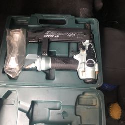Brad Nailer