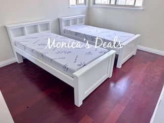 2 Twin Solid Wood Beds With Memory Foam Mattresses $840