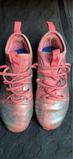 Nike soccer cleats . Size 5Y