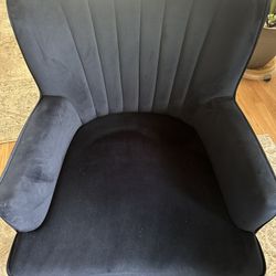 Velvet Chair 