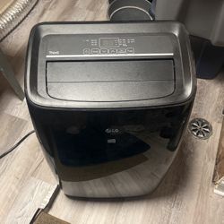 Air Conditioner LG 10,000 BTU - portable