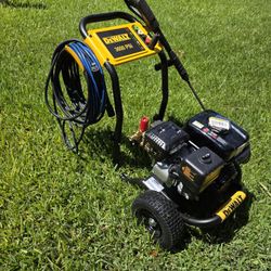 DeWalt 3600psi Pressure Washer With Surface Cleaner Like New $500 Price Firm/) Seminueva Precio Firme $500