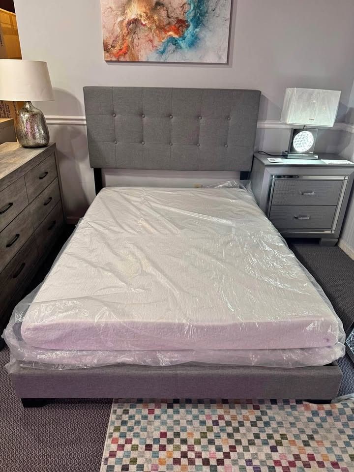 Brand New Grey Fabric Tufted King, Queen, Full, Twin Size Bed Frame - Mattress + Box Spring