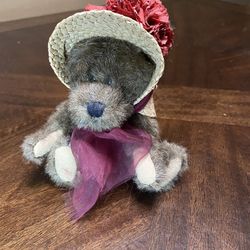 Boyds Bears Ginnie Higgenthrope