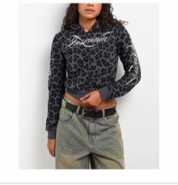 IV script cheetah zip up