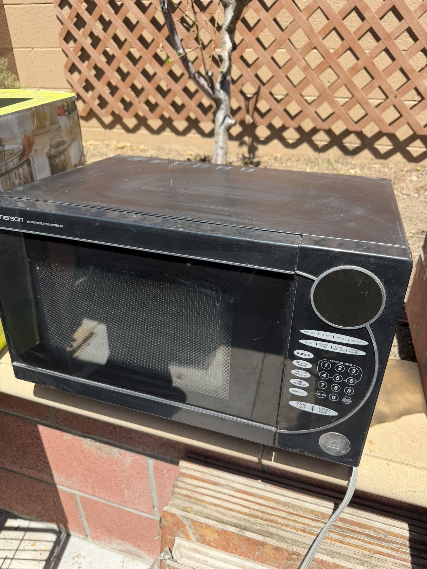 Microwave